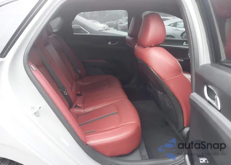 2021 Kia K5 Gt-Line z USA, uszkodzony, nr VIN 5XXG64J26MG078372